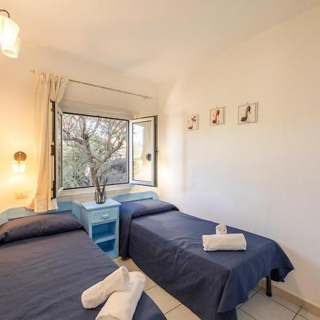 Baia De Bahas Residence Golfo Aranci Exterior foto
